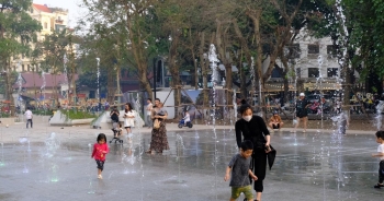 Diện mạo khác lạ của vườn hoa Vạn Xuân, Hàng Đậu sau khi được cải tạo
