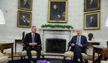 Mỹ chính thức tránh được quả bom vỡ nợ