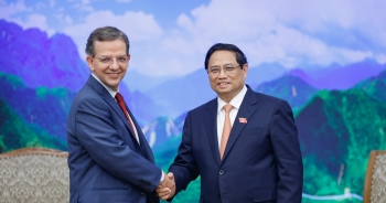 IMF dự báo Việt Nam duy trì tăng trưởng cao hơn khu vực