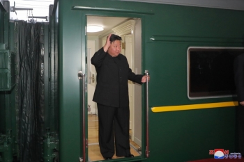 Ông Kim Jong Un rời Triều tiên đi thăm Nga bằng đường sắt