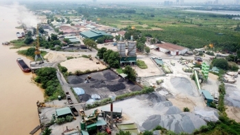 Hà Nội tạm cấm sông Hồng đoạn qua Hoàng Mai, Thanh Trì