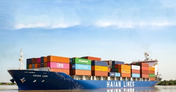 Thị giá trượt dài từ đỉnh dù kinh doanh tăng trưởng, HAH đang nằm dưới giá trị