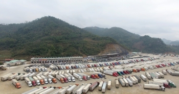 Tổng cục Hải quan họp báo, tìm cách gỡ tình trạng nông sản Việt ùn ứ tại cửa khẩu phía Bắc